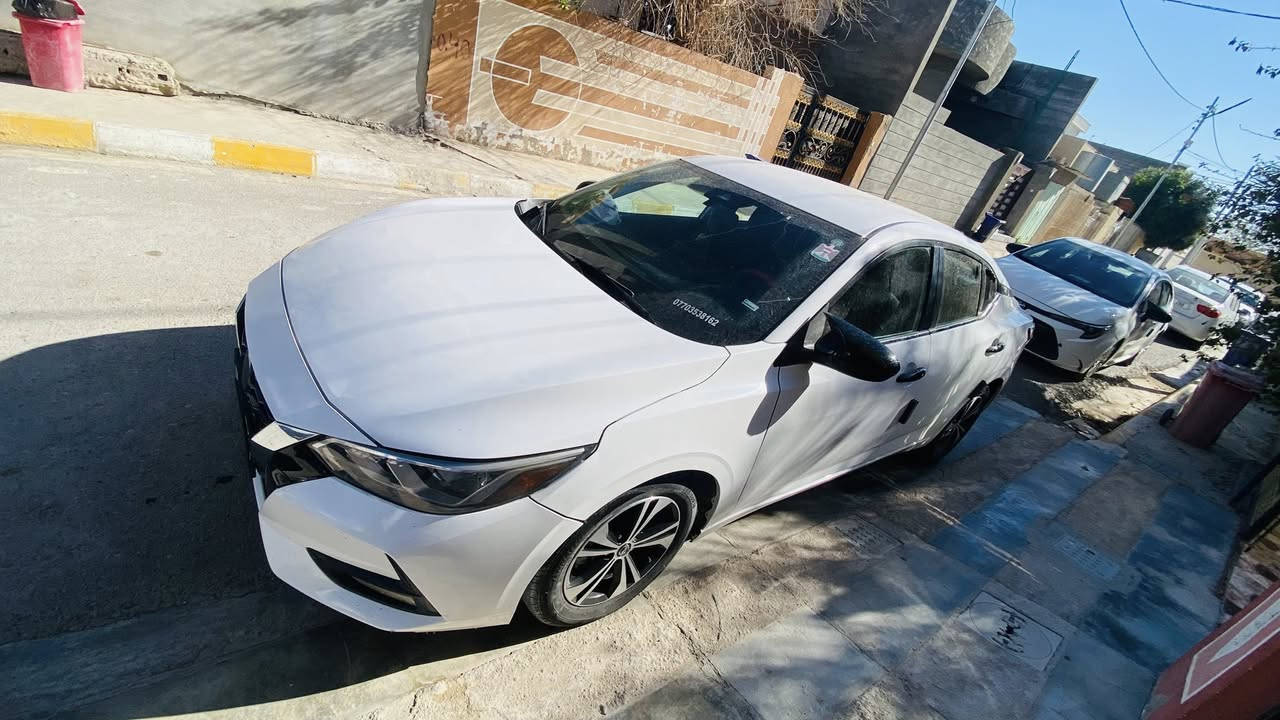 نيسان - سينترا
Nissan Sentra SV 2022

وارد أمريكي 🇺🇸

⚙️محرك 4 سلندر 2.0L

مواصفات SV 
▫️شاشة كبيرة
تدعم Apple CarPlay, Android Auto 
▫️نظام فرملة طوارئ تلقائية 
▫️نظام تنبيه حركة المرور الخلفية 
▫️نظام تحذير مغادرة المسار
▫️كاميرا خلفية 
▫️تحكم ستيرن
▫️رادار امامي خلفي
▫️حساس
▫️ويل كروم

▫️الضرر موضح بالصور والسونار

رقم سليمانية 
مكان السيارة ديالى 

ماشية 50 ألف 

السعر 13.500💲 

للإستفسار 
*********** إتصال أو واتساب 
السعر 135💲
