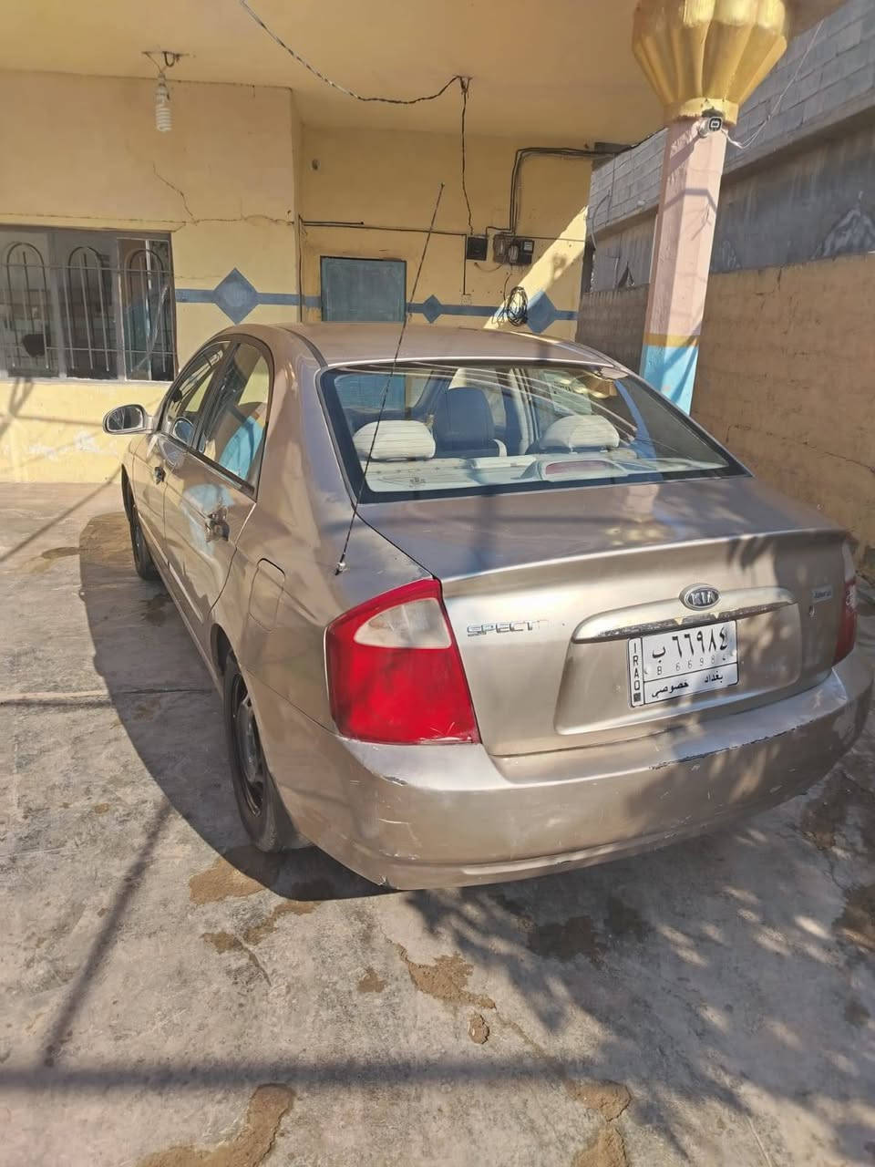 كيا سبكترا 2009 كيرعادي محرك وگير كفالة سيارة بلادية تدفئة وتبريد رقم بغداد 
‏‪0770 921 4526‬‏
