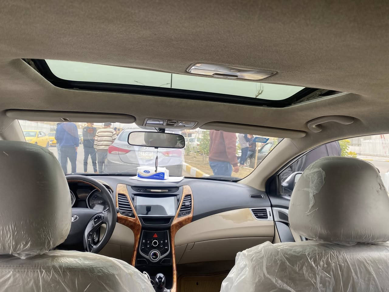 سلام عليكم النترا ١٦ خليجي كير ومكينه بحله جيده فول ماعده البصمه سياره بسمي مشروع وطني مكان السياره ذي قار رقم تليفون *********** بيه بقمت الجاملغ شرب صبغ وبيه بارد جمال الخلفي فقط والباقي سليم السعر 125 وبيه مجال
