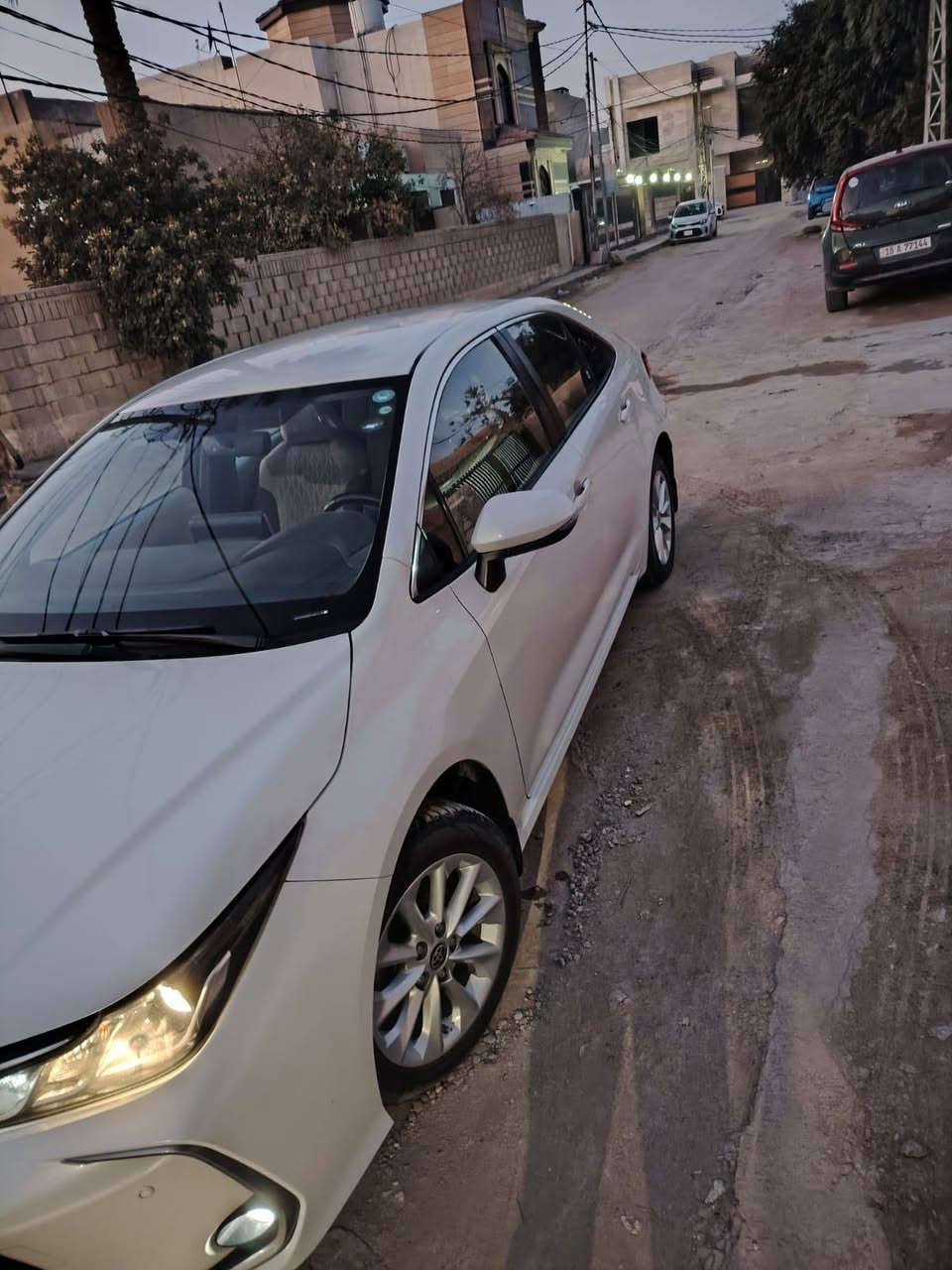 سلام عليكم
▪︎كورلا خليجي ساز 2021  رقم اربيل الدولي
▪︎كفالة عامة السيارة عدا خدش بسيط جدا بالبنيد ورصعة خفيفة جدا بالباب خلف السائق
▪︎ماشية 102 الف كيلو
▪︎محرك 1.8
▪︎كير محرك حدادية تبريد كفالة 
▪︎باتري جديد/تخم تاير جديد
▫️السيارة للمراوس مع كورلا هايبرد 2024/2025 شكل الخليجي
🔴***********/واتساب واتصال
