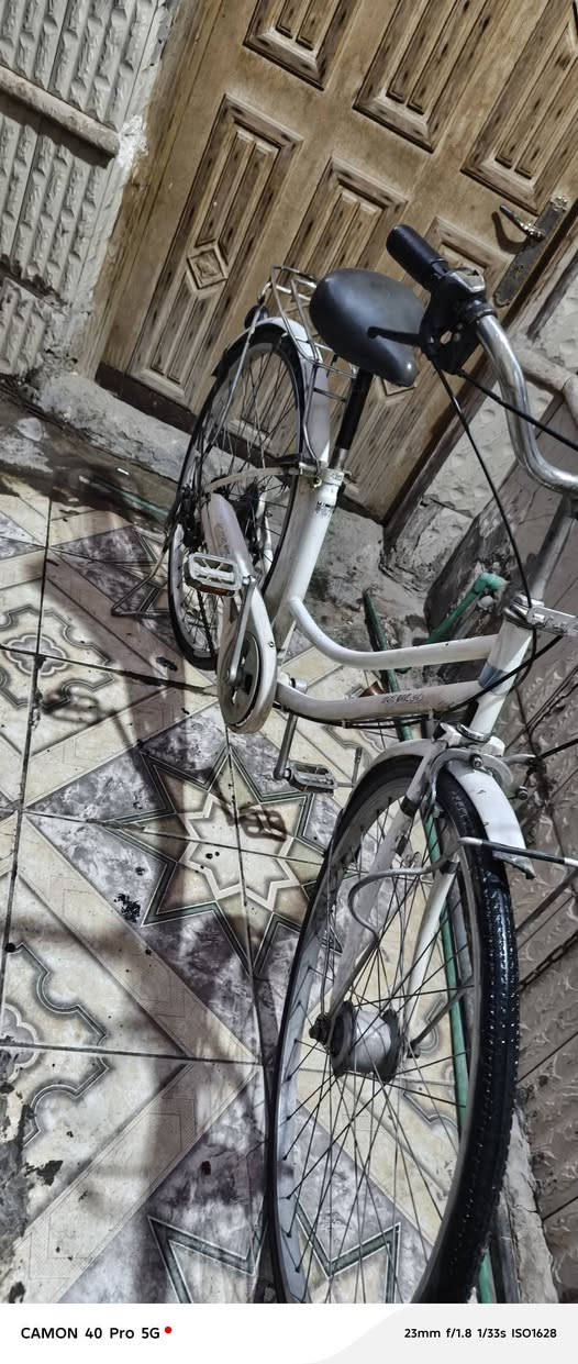 سلام عليكم باسكل للبيع لون ابيض باسكل نضيف بريكات شغاله بس ابريك الخلفي يخفف يرادله تقسيم  عوزه جوب وره تاير كدام وجوب  جديد باسكل نضيف لايت موجود باسكل 6مكاين مكاني نجف حي الجمعيه سعر 65 وبي مجال


**إذا كنت صاحب هذا الإعلان وتريد حذفه لأي سبب، رجاءا أرسل رسالة إلى الدعم الفني**