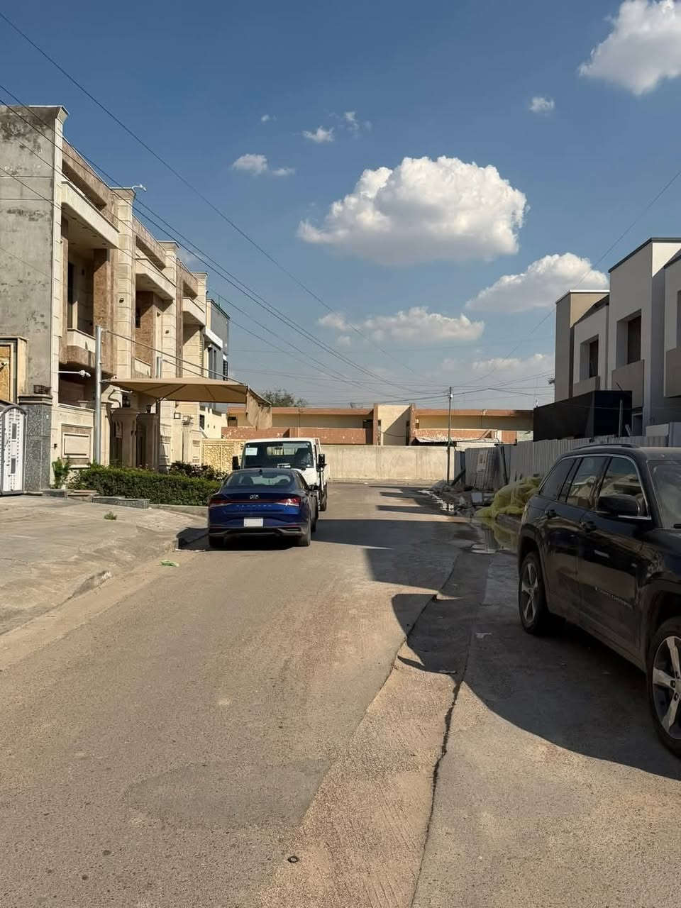🏠 قطعه ارض للبيع 🧿
📍 الموقع : شارع فلسطين محله 503 حي النيل 
🛑 المساحه الكليه : 86 متر 
🛑 الواجه :  4،30 متر 
🛑 النزال :    20 متر 
🟧 تفاصيل العقار : شارع عريض ونافذ 
📝اي عقار حابين تعرضو للبيع او للايجار ارسل تفاصيل العقار ع الارقام الموجود وبلنسبه لطرق العرض عدنه تطبيق عقاري وترويج مستمر لجميع العقارات وتدللون 
🥇الجبل للعقار 🥇
📞 ***********
📞 ***********
📞***********
