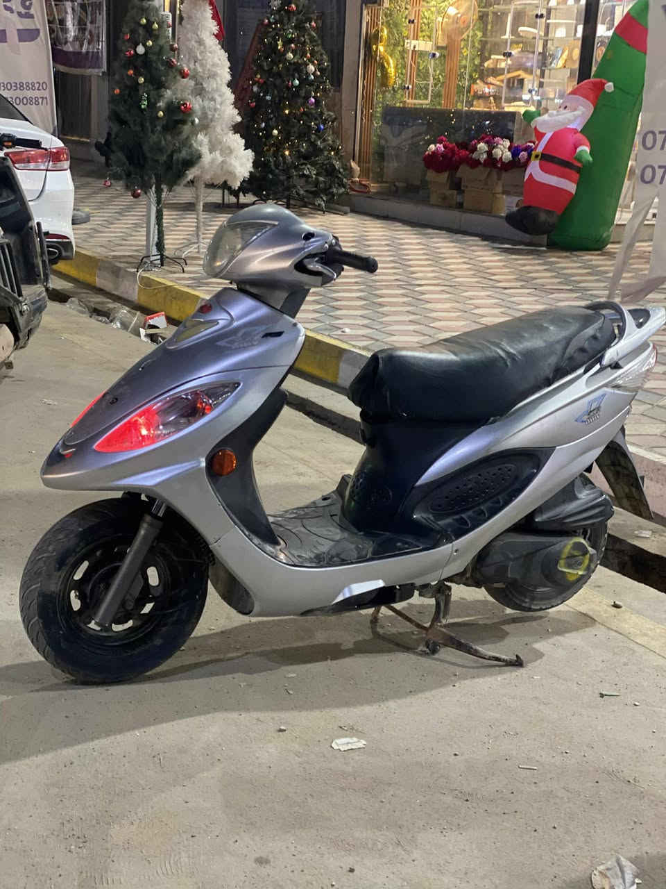 سلام عليكم دراجة البيع كامكو2v توني مجفته جديد سعر 500مكاني رفاعي2014/.   ***********
