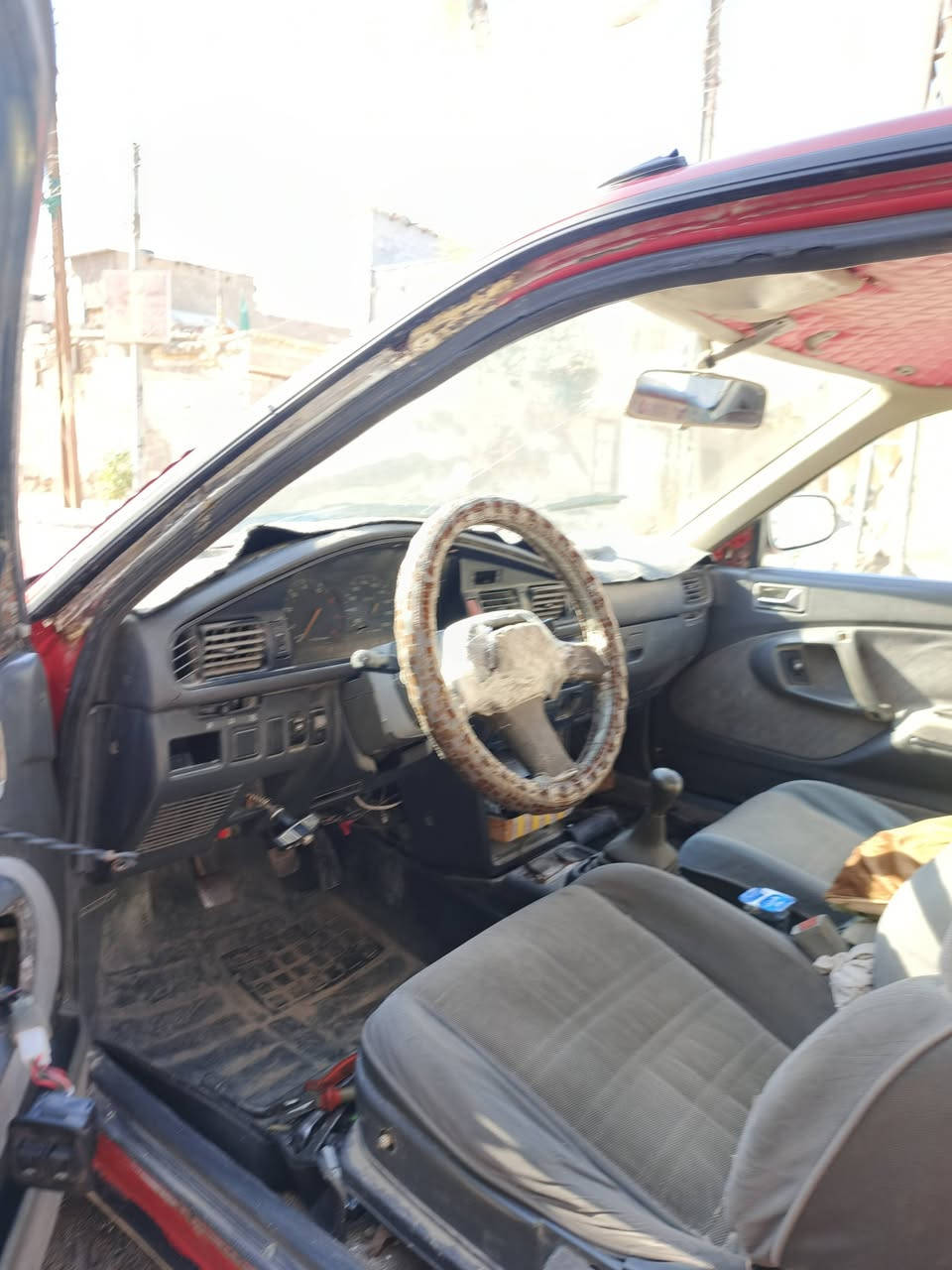 مازدة للبيع 626  تك باب رياضي گير عادي موديل 89 محرك نوزل تحويل ثاني يوم رقم كربلاء  موجودة بالبصرة  بسمنا  ***********
