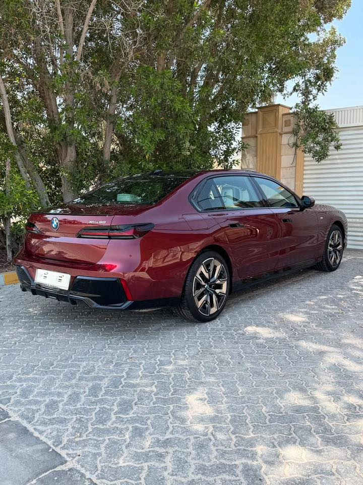 السلام عليكم

سيارة BMW نظيفة جداً ومهتم بيها مكفولة من كلشي (مكينة - جير - شاصي) V
تكييف بارد
اقتصادية بالبنزين
جاهزة للفحص بأي مكان

$ السعر: جداً مناسب وقابل للتفاوض

 للتواصل:

***********
البيع للجادين فقط
