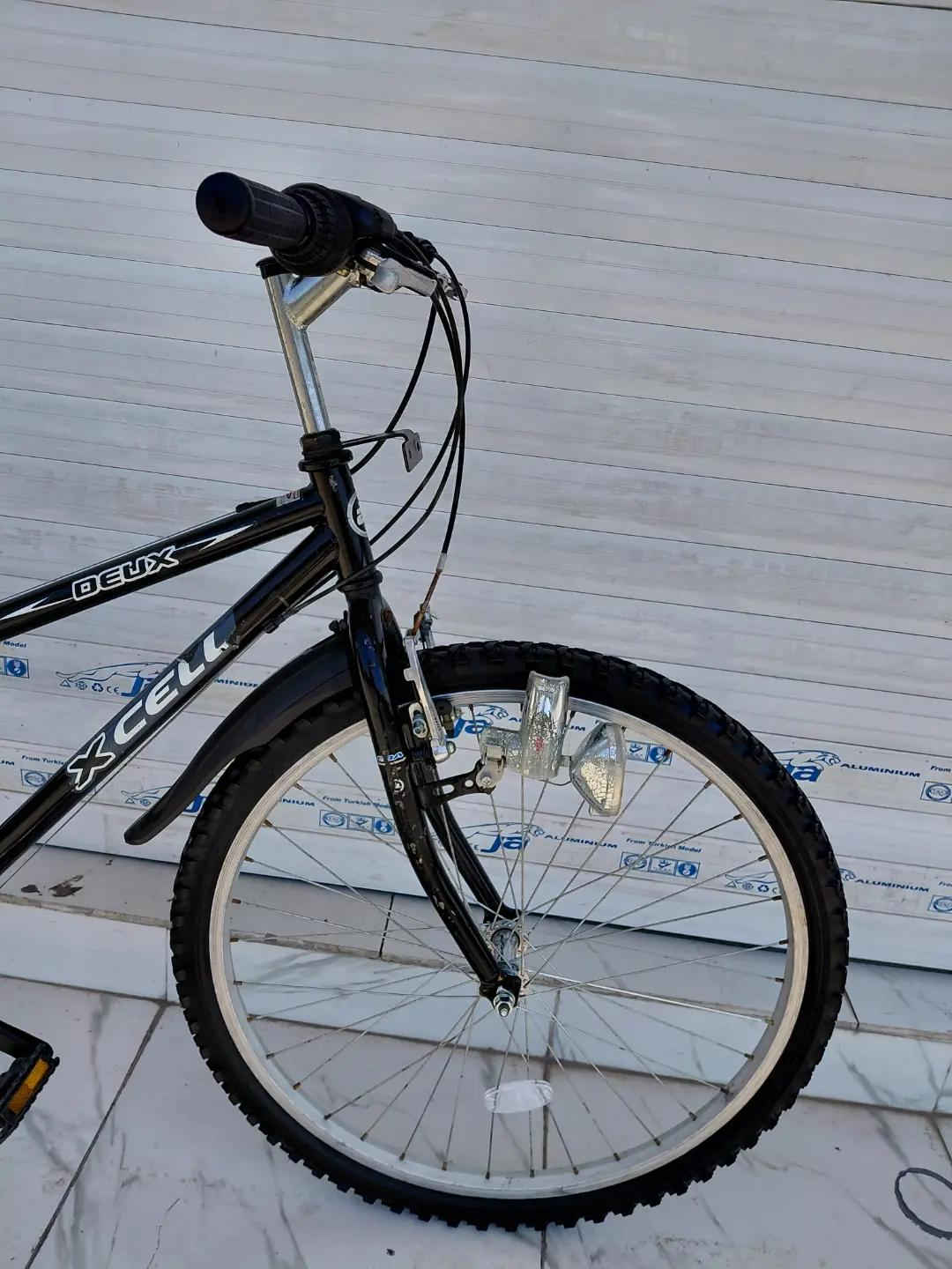 حجم 26  3 × 6 سرعات من SHIMANO دراجة نظيفة وجاهزة  السعر 140 الف شامل التوصيل     ✈يوجد توصيل لجميع المحافضات ✈ كركوك مدخل سايدين حي الاسرى والمفقودين  معرض ابو شيفان ( *********** )
