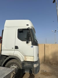 رينو للبيع راس تريله انجكتر بلادي كير مكينه اكسل شرط رقم واسط تحويل مك...