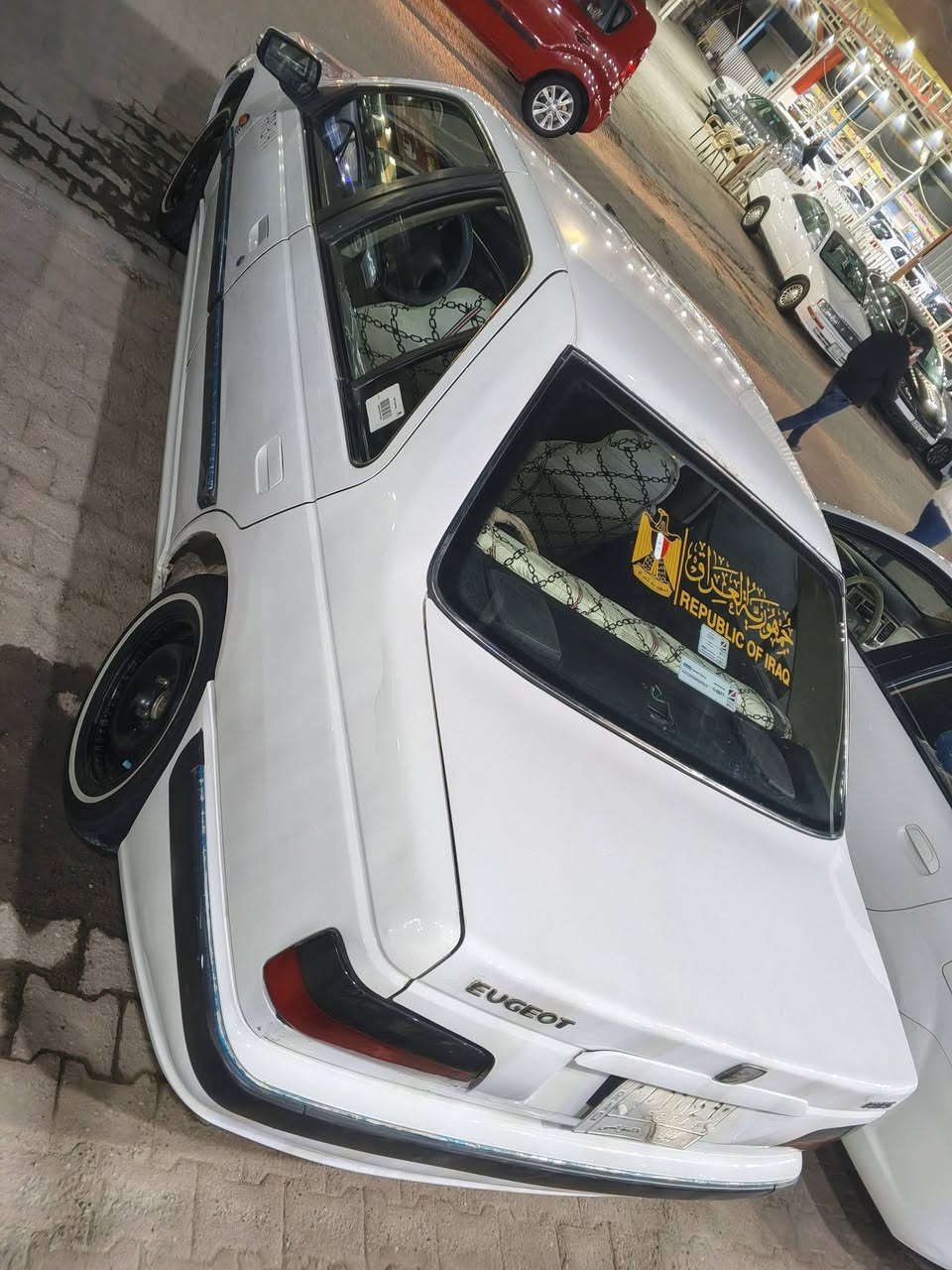 السلام عليكم بارص 2015 سعر 44 
سيارة جاهزة من كلشي رقم بابل بيهه دور مال الجاملغ فقط العنوان النجف رقمي ***********
