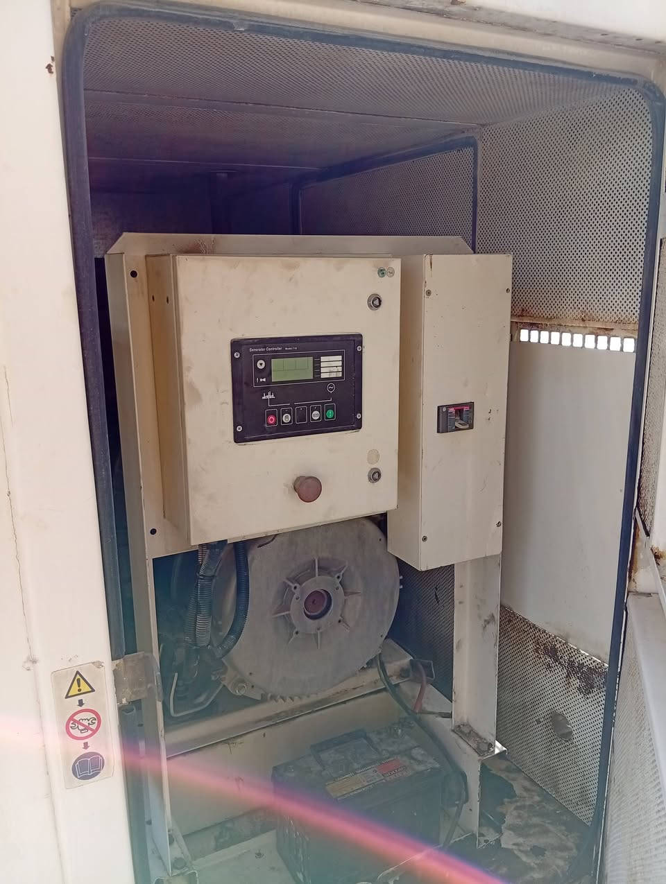 بيركنز انكليزي 4 بستم 100 كيفي كاتم جبيلي  قول أوتو إطفاء وتشغيل كفالة ساعات العمل 1200 ساعه توليد لوري سومر حديث بسعر 72 ورقة المكان واسط صويره معمل سيف البيضاني للمولدات الحى الصناعي شارع المطحنه ***********
