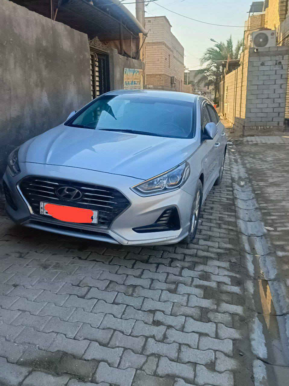 اعاده نشر بسبب ضروف المشتري
سنوتا مديل 20

وارد كوري بدون حادث بيها فقط صبغ 

خط واحد غاز بلاد 

كلشي شغال بيها 

حداده كامله 

رقم بصره تحويل ثاني يوم 

تبريد +تدفاء شغاله 

سعرها ١٤٥وبيها مجال قليل مكاني لبصره القرنه


**إذا كنت صاحب هذا الإعلان وتريد حذفه لأي سبب، رجاءا أرسل رسالة إلى الدعم الفني**