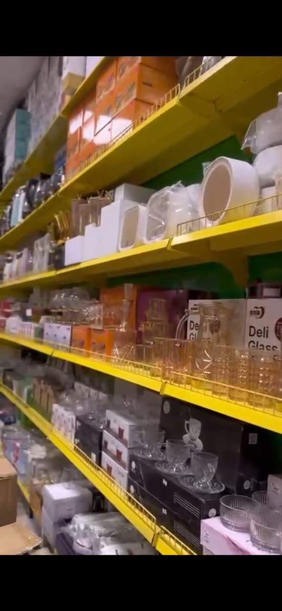 السلام عليكم بضاعة محل منزليةكامل  محل كامل للبيع البضاعة البيع اقل من سعر الجملة مكان بغداد للاستفسار الاتصال على الارقام ***********

***********
