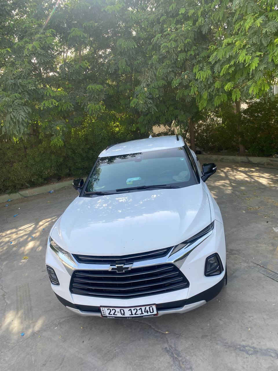 السلام عليكم بلايزر موديل ٢٢ فيها جاملق وبنيد بدون دواخل بيع أو مراوس ب أقل سيارة جاهزة على آخر حباية السعر ١٩٠ وبيها مجال ***********
