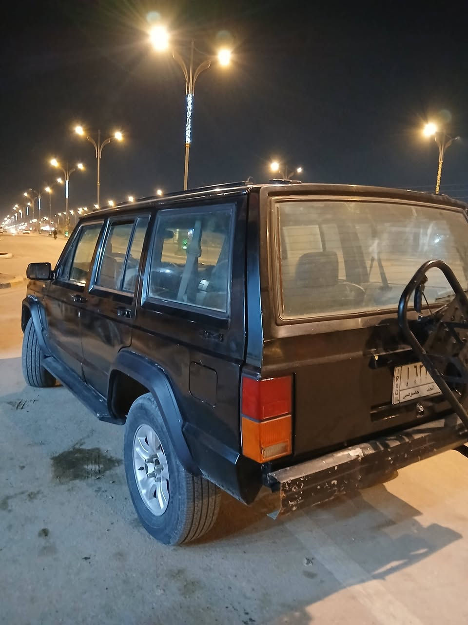 السلام عليكم جيب شيروكي موديل ٩٤ رقم نجف مشروع وطني تحويل مباشر كير مكينه ياباني بطه ٢٥٠٠ تخم تاير للبيع او المراوس ***********
