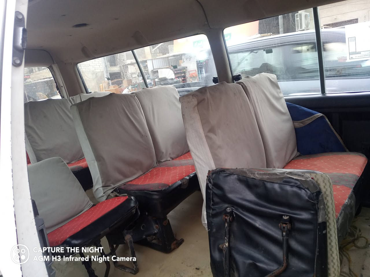 السلام عليكم جنبي H1موديل 2015 رقم بغداد انكليزي تحويل مباشر مصفره هيئه مصبوغ حزام جماليه مكان بغداد السعر 75 للاستفسار الاتصال ***********
