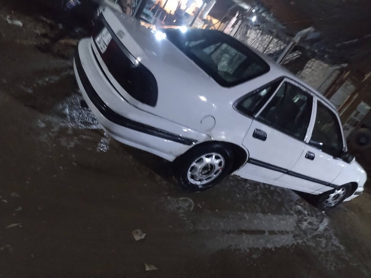 السلام عليكم
للبيع اوالمراوس بكيه بسته اوبريجو حسب القناعه
دايو برنس مكينه وكير خير من الله تخم تاير حداديه جديد السعر 33 وبيهامجال بسيط رقم كربلاء نكليزي
الستفسار اكثر الاتصل على الرقم ***********
