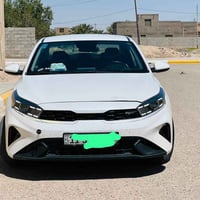 للبيع كيا سيراتو موديل 2023 خليجي محرك 2000 رقم بغداد ب اسمي سياره موا...