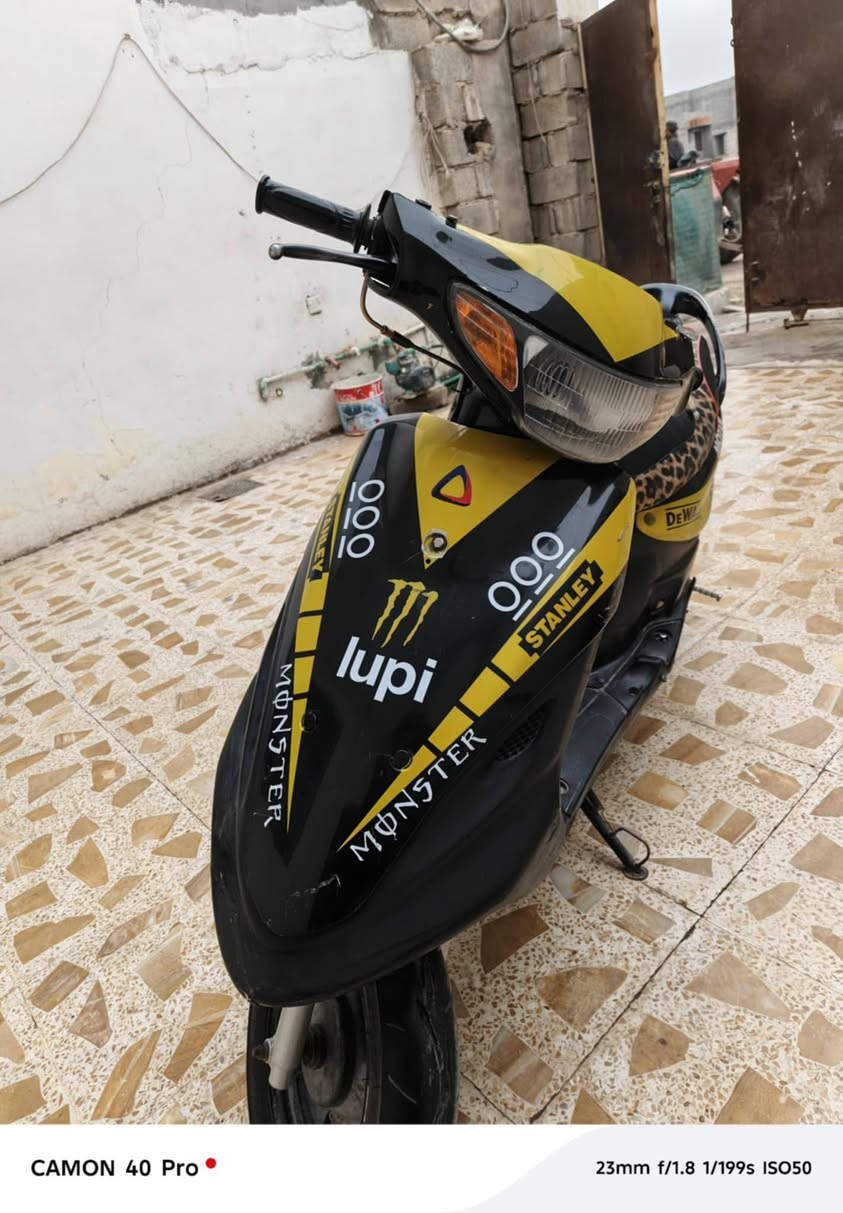 سلام عليكم.  دراجه ماكس  قجمه   البيع    مكان  ديالى  بعقوبه  التحرير.   300
50
 بيها مجال  ***********
بي وتساب
