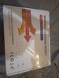 روبوت تنظيف • جام