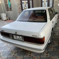 تويوتا كراون • سيدان • رقم نجف