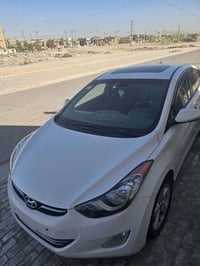 النترا موديل ١٤ فول السياره 07719715298