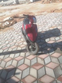 دراجه ماكس شغاله هندر واحد بيها صوت بالكلجات وتذب دهن من يم المروحه يح...