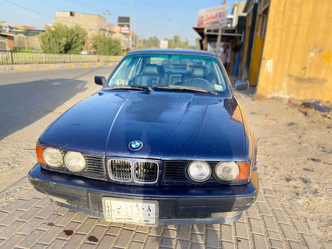 السلام عليكم
BMW 

للبيع 

اصل 525 

شرط وضع شركه بلادي 

شرط لا صرف ولانفخ 

شرط التحويل سياره بسمي 

غرفه جلد نضيفه حيل 
محرك كبس كير عادي

سياره وضع شركه 

رقم نينوى 

موديل 94

***********

***********

مكان السياره جنوب الموصل حمام العليل
