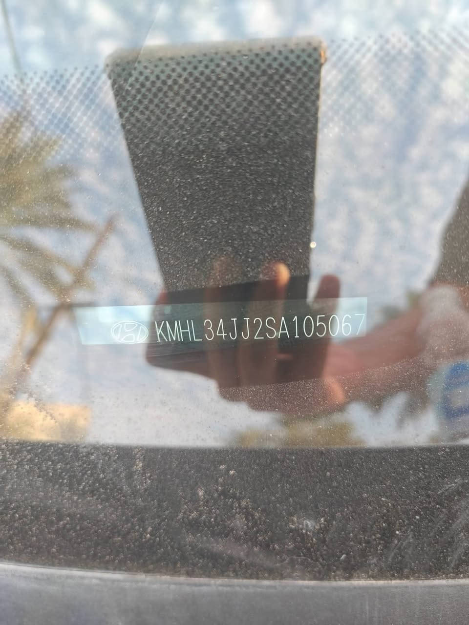 سوناتا 2025 هايبرد
المواصفات SEL نص فول 

الرقم بغداد  بسمي مرقم جديد

السعر 177 

رادار 360 مع كامرة خلفية 

مثبت مسار وقيادة تلقائي 

تبريد قطعتين وكشانة تدفئة 

لايت لد متصل مع زنون 

الضرر : الصفحه الجانبية بابين وجاملغ مبدلات بلادي 

التكمه سحب خفيف بدون صبغ او تعديل 

ويل كب كامل 

السيارة كامل شغاله ايرباك فقط دركه وبردات جهة عكس السايق طاگه

شاشة كار بلاي
الرقم واتساب ***********
