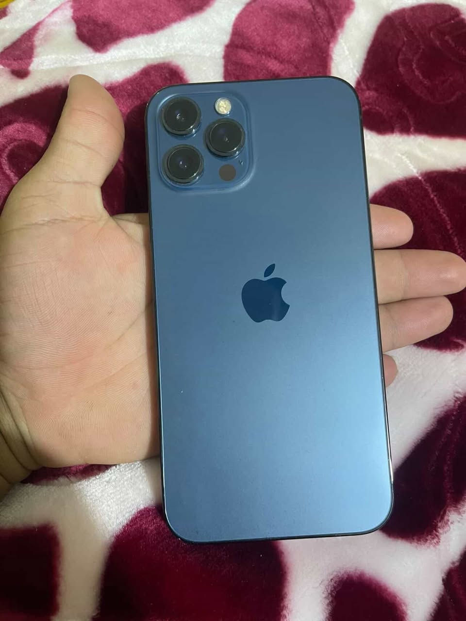 السلام عليكم اخوان ١٢برو ماكس جهاز مفول شرط حاسبه فحص جهاز نضيف من كل الجهات كلشي ما مبدل بي ولا ملعوب بي  ستفسار عل هذ الرقم***********
