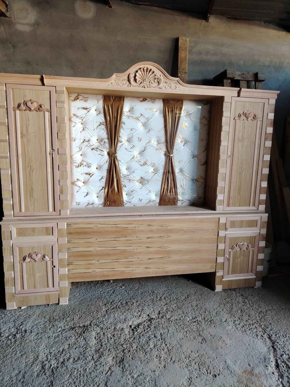 معمل نجاره الأخوين *********** الاستفسار متوفر الحجز على وتساب
