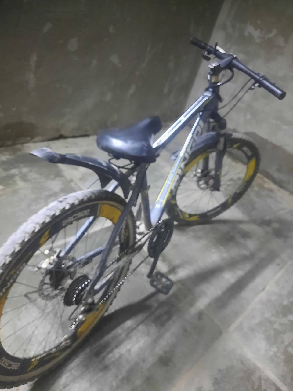 بيسكل البيع مكان بوب الشام يم القوس 
السعر اب 60


**إذا كنت صاحب هذا الإعلان وتريد حذفه لأي سبب، رجاءا أرسل رسالة إلى الدعم الفني**