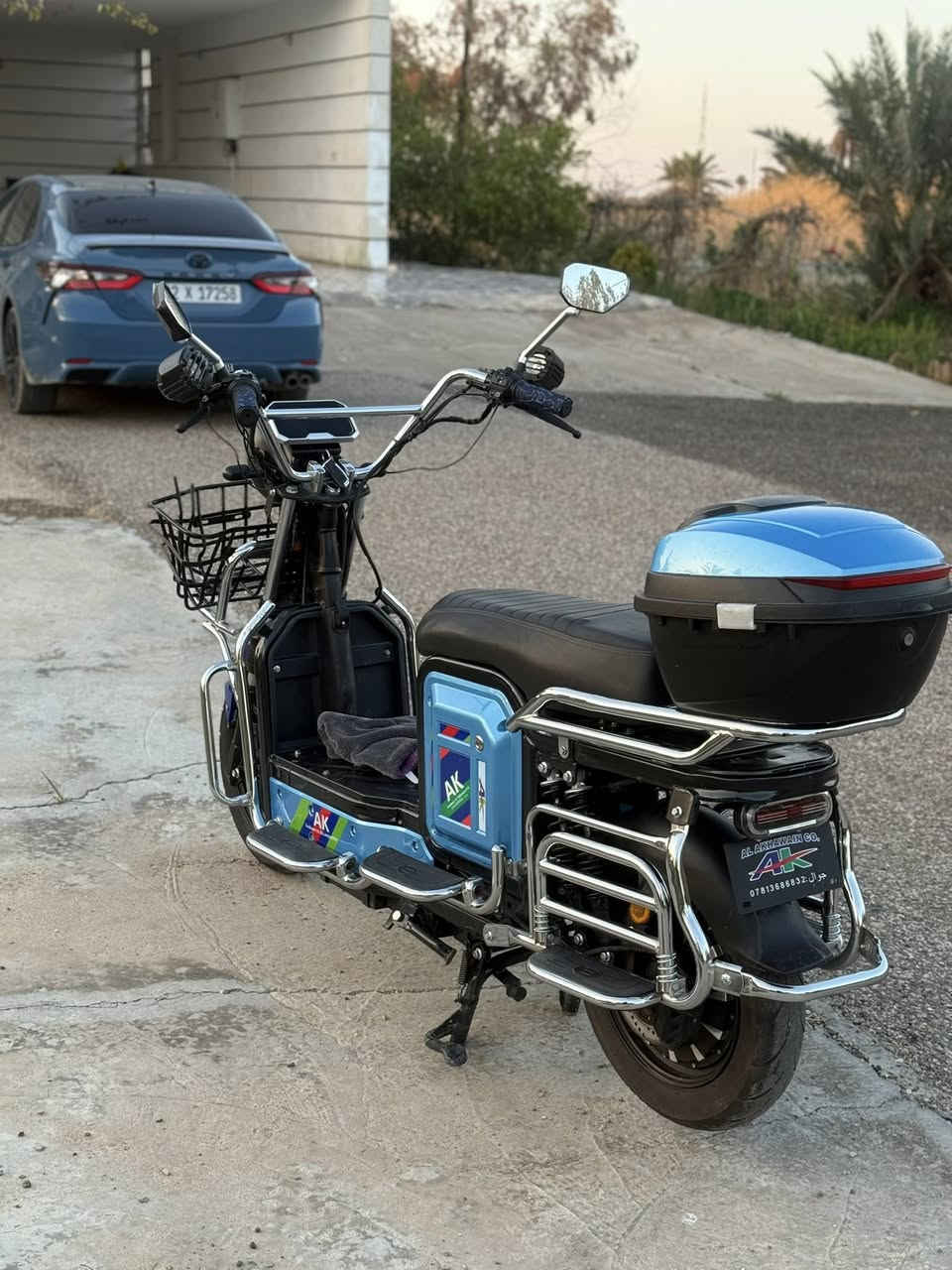 سلام عليكم اخوان
للبيع همر جبلي اخوين 
7بطاريات شرط الفحص✅
دراجة نظيفة تاير عريض
سماعات mp3
مثبت سرعه
كير4نمر
نظام Rرجوع للخلف
نظام باركP
سرعة 75حقيقي(سرعة سيارة)✈️
العنوان الفلوجة_ناحية الصقلاوية
السعر/: 550وبي مجال بسيط💵
للاستفسار خاص او اتصال***********
