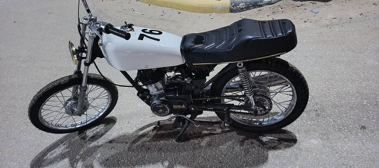 اربعه كير زرنكي شوفة عينك دراجه نضيفه ومرتبه كلش تعمير شاصي 2015 كلك مكفوله سعر ٢٩٠ مكان كربلاء حي النصر قرب القوس متواجد فيس واتساب واتصال ***********
