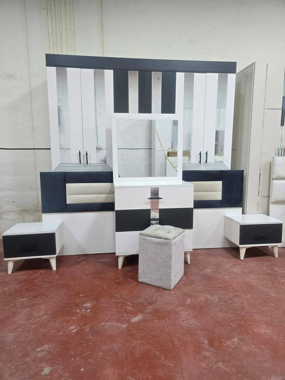 غرفه نوم تركي مستخدم 6قطع نضافه اخت الجديد 💗ث
#سعر 500قفل مع الشد والنقل داخل بغداد مجاني 💗
يوجد انواع الغرف التركي 💗


**إذا كنت صاحب هذا الإعلان وتريد حذفه لأي سبب، رجاءا أرسل رسالة إلى الدعم الفني**