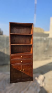 مكتبة ديكور • درجة أولى • توصيل بابل