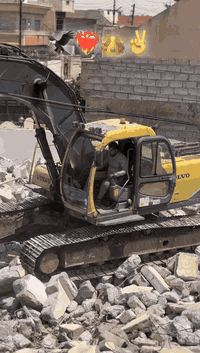 للبيع
حفاره فالفو حجم 210 وياها نقارحجم2000

موديل 2000رقم اربيل تحويل
250ورقة وبيها مجال 

***********) ***********
