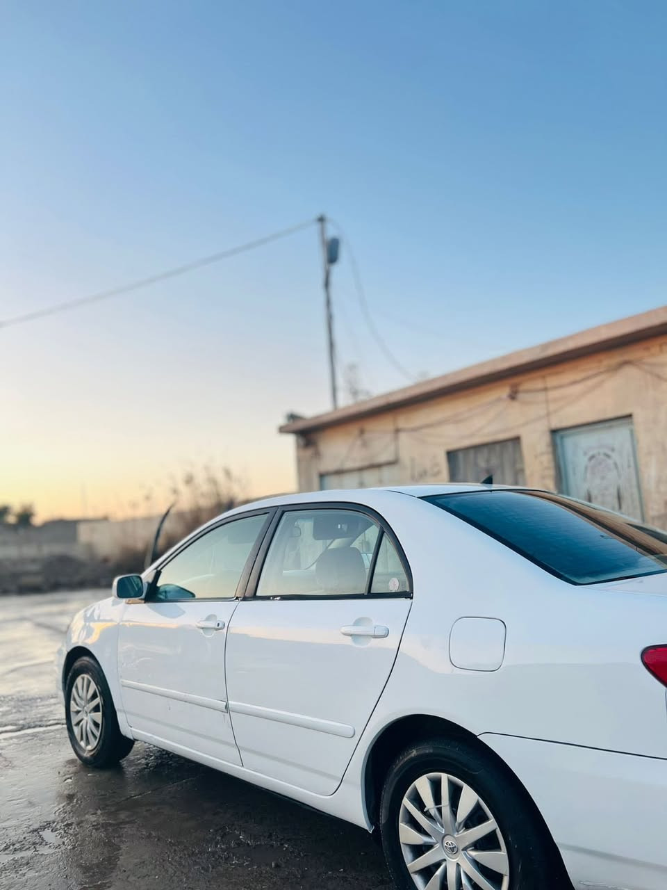 السلام عليكم ورحمة الله وبركاته كورلا نحله 2006لون ابيض بأسمي خليجي بيها قطعتين الباب والجاملغ الخلفي من. جهه السايق بل عراق ضررها رقم كركوك صدر جديد كير محرك شرط  ب85وبيها مجال مكاني بيجي ***********
