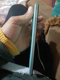 موبايل لبيع انفنكس جهاز بس امبدل شاشه الاصليه مستخدم شي قليل مكاني موص...