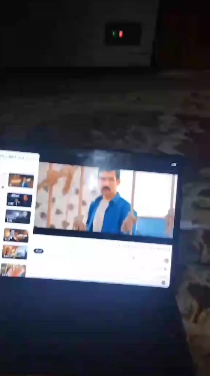 ايباد ذاكره 250 كيبورد وياه شاحنه تايبسي   السعر555قفل *********** ماكو وتساب هاذ رقم لولد وخابروه
