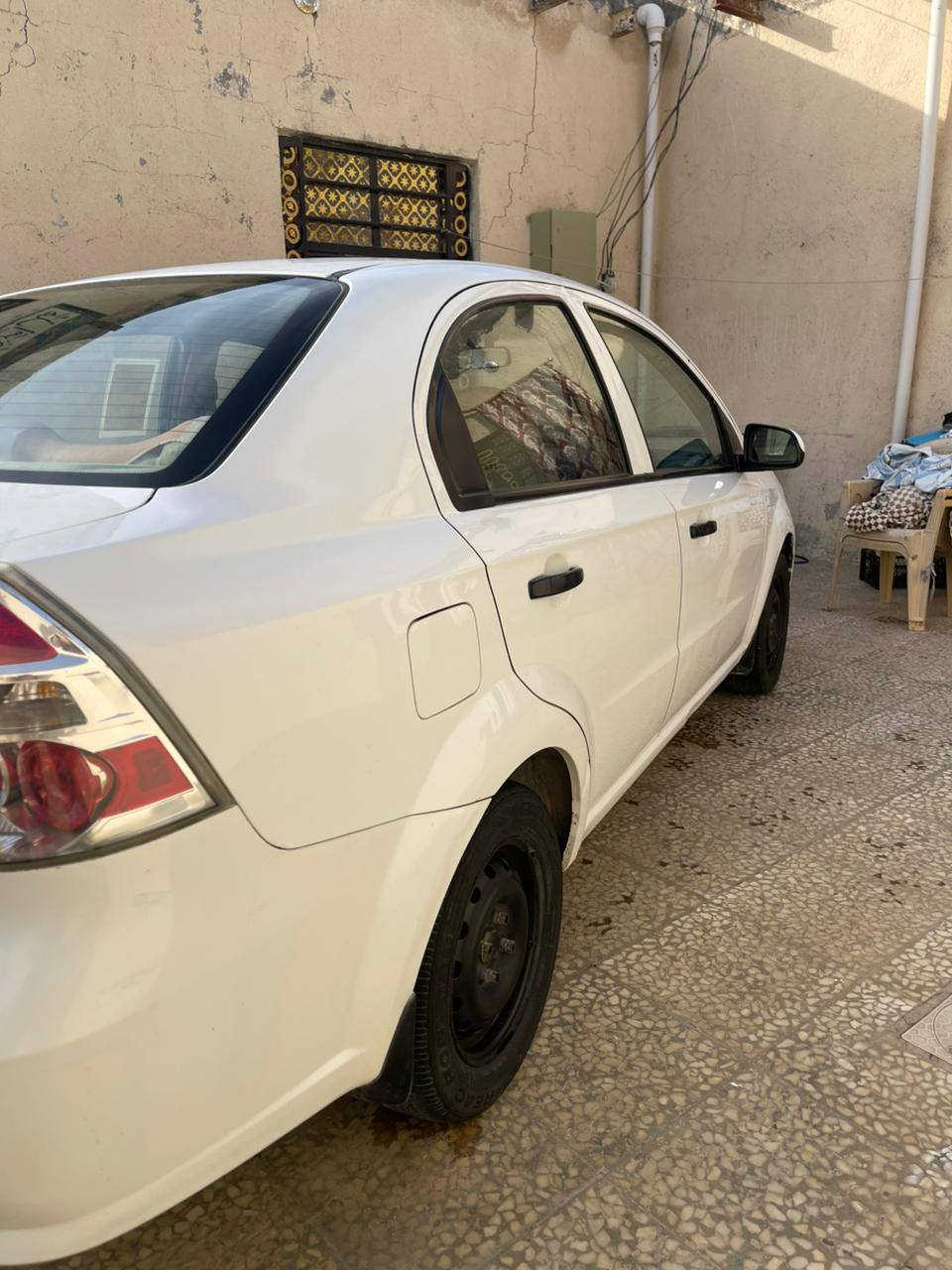 كل عام وأنتم بألف خير يارب.... افيو ٢٠١١ ... سياره حلوه.. ونضيفه.. كولشي واضح بل مقطع... تبريد نقص غاز فقط.. تعال وگلب وشوف وأقنع... وبخدمتك... جناي ملكه.. ماعرف الافيو.. أمانه الله... مكان نجف.. شارع معمل سمنت... ملاحظة مكلف بل نشر.. تصل وادلل.. ***********للاستفسار
