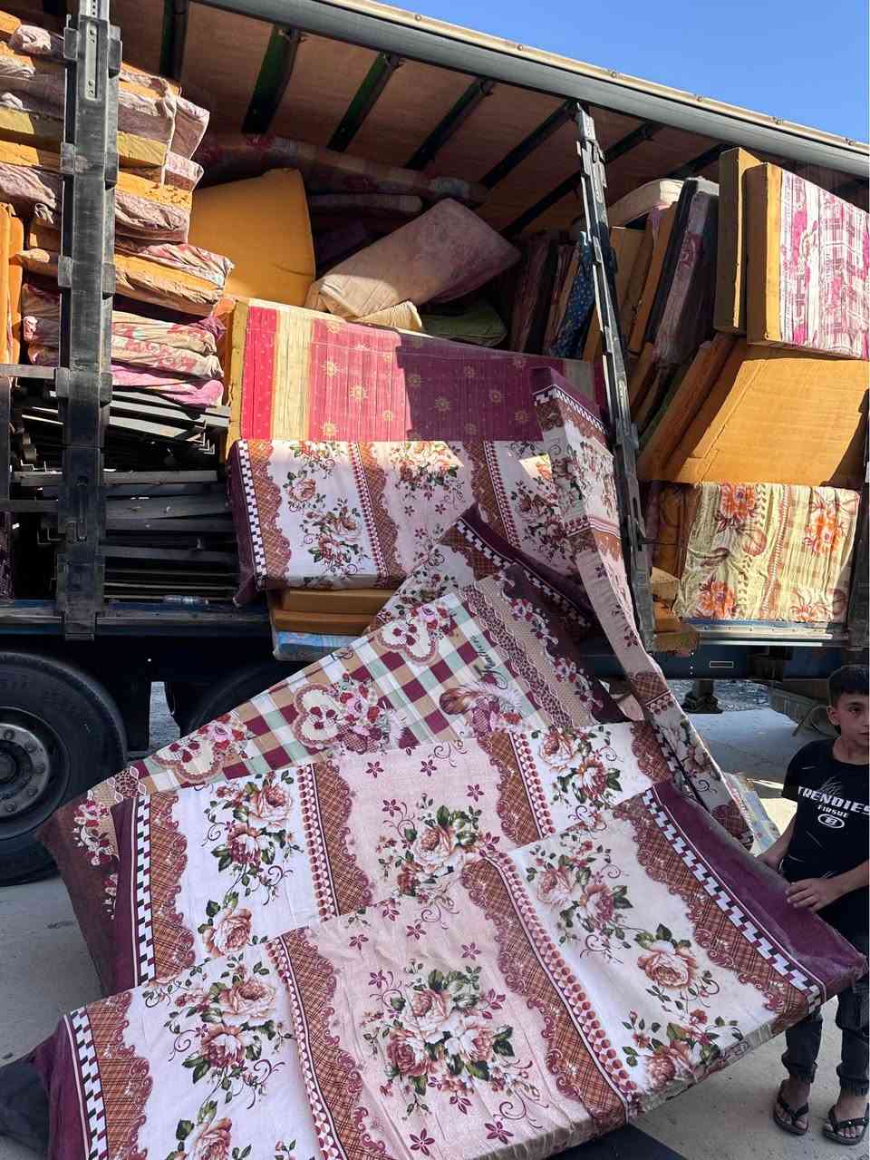 كلار سيروان مقابل مستشفى عام
*********** كالار, السليمانية
