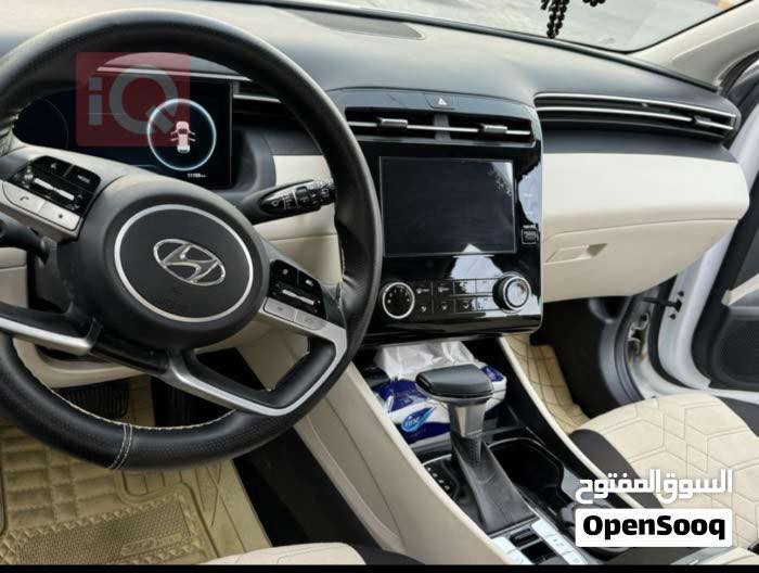 السلام عليكم
للبيع توسان خليجي موديل 2024

اللون ابيض 

ماشية 30,000 km

سياره بيها بارد بالبنيد ورصعه بالجاملغ الخلفي الايمن والباب الخلفي الايمن موضحات بالصور

مواصفات :

3 وضعيات قياده 

كشنات جلد ابيض 

سايد بريك دكمه 

تحكمات ستيرن 

اوتو هولد

تشغيل عن بعد 

ابل كار بلي واندرويد اوتو

تبريد قطعيتين

وباقي المواصفات معروفه 

السعر ٢٠٥ ورقه وبيها مجال بسيط 

مكاني بغداد الطالبية 

للاستفسار ***********
