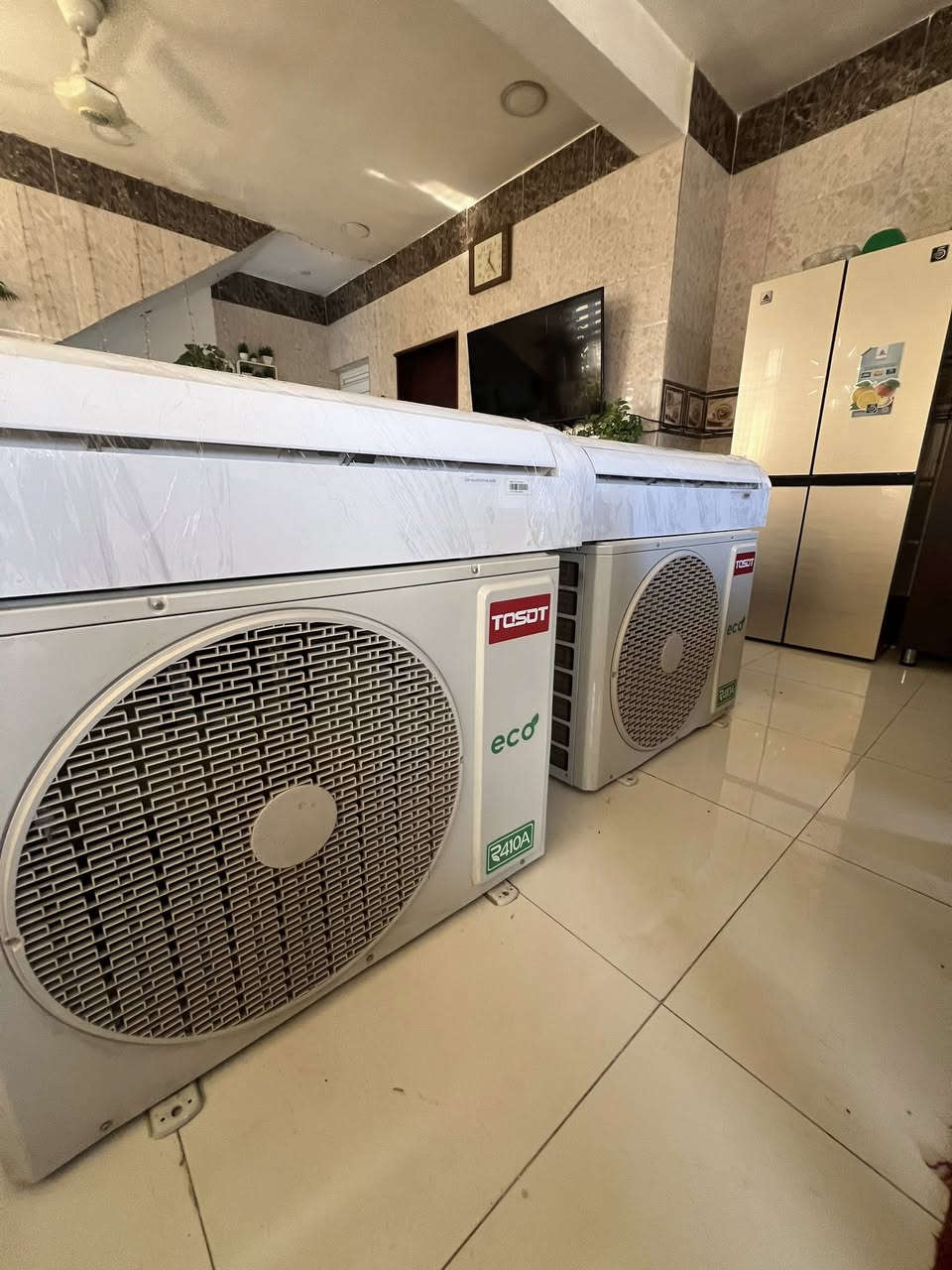 سبالت توسوت ٢ طن عدد ٢ جدد استعمال قليل غاز الشركه مقفول مع البواري والملحقات كامل مكمل جيب وشد انتاج ٢٠٢٣ و٢٠٢٥ يعني جدد سعرهم مليون و١٠٠ الف موجوداتسبع ابكار***********
