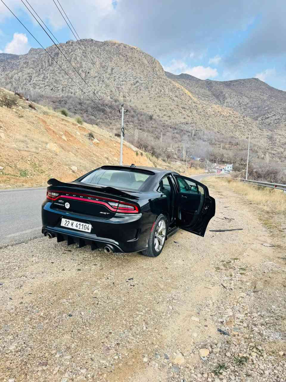 سعر مناسب جداً

Dodge charger sxt 2017

دوج جارجر 2017 sxt
محدث كامل srt
رقم أربيل
ممشى100 ميل فقط
محرك 6

🔵 المواصفات 🔵

🔹 بصمة تشغيل
🔸 بصمة أبواب
🔹 سيستم صوت Alpine
🔸 تدفئة كشنات
🔹 كشنات مخمل
🔸 كشن السائق كهرباء
🔹 هيترات مراي
🔸 حساس مرايات تعتيم
🔹 شاشة جبير
🔸 ويل حجم 20
🔹 لايتات لد
باقي المواصفات SXT معروفة

🔵 الضرر 🔵

ضرر بوند فقط ومبدل وشوية بارد إيرباك، تلك صور الضرر بالمنشور.
سعره 189 ورقة وبيها مجال.

السيارة مصروف عليها تحديث مرتب،.

📞***********

📍 مكان السيارة: كربلاء
