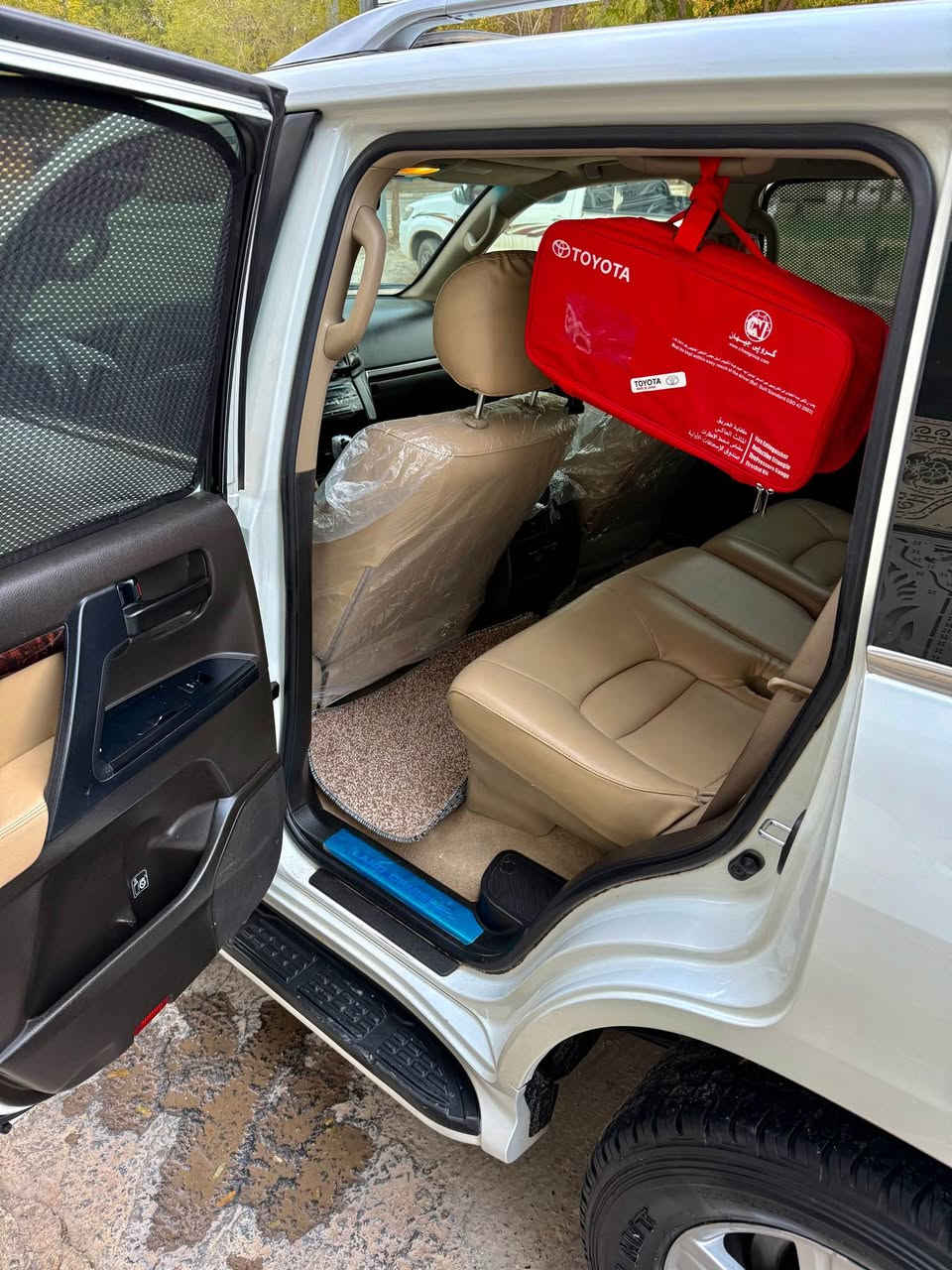 تويتالاندكروزه ر فطيم ٢٠١١ GXRi)
سياره جديد ماشاءالله 
بس بى واحد قطعه بس رش بدون معجون بدون مفطوحات
(گيرومكينه بشرت جديد مامفتوح سياره جديد ماشاءالله، ، سنويه جديد ) 
فول مواسفات 
كشن جلد 
كشن كاره با
سلاجه 
تبريد مركزى
سلايد
مرايه كرباي
شاشه و كاميرا و حاسه
بعد هوايه مواصفات ….
 سعرها ٢٩٨ ورقه 

هه موو گيانى به شه رت يه ك پارجه بوياخى هه يه 
ته نها په مپه بى لى دران بى كرانه وه
گيرو مه كينه ى به شه رت لوكه و نه كراوه ته وه 

سه نه وى تازه يه 
هه موو گيانى به شه رت 
سعر ها ٢٩٨  ورقه
 
*********** السليمانية, العراق
