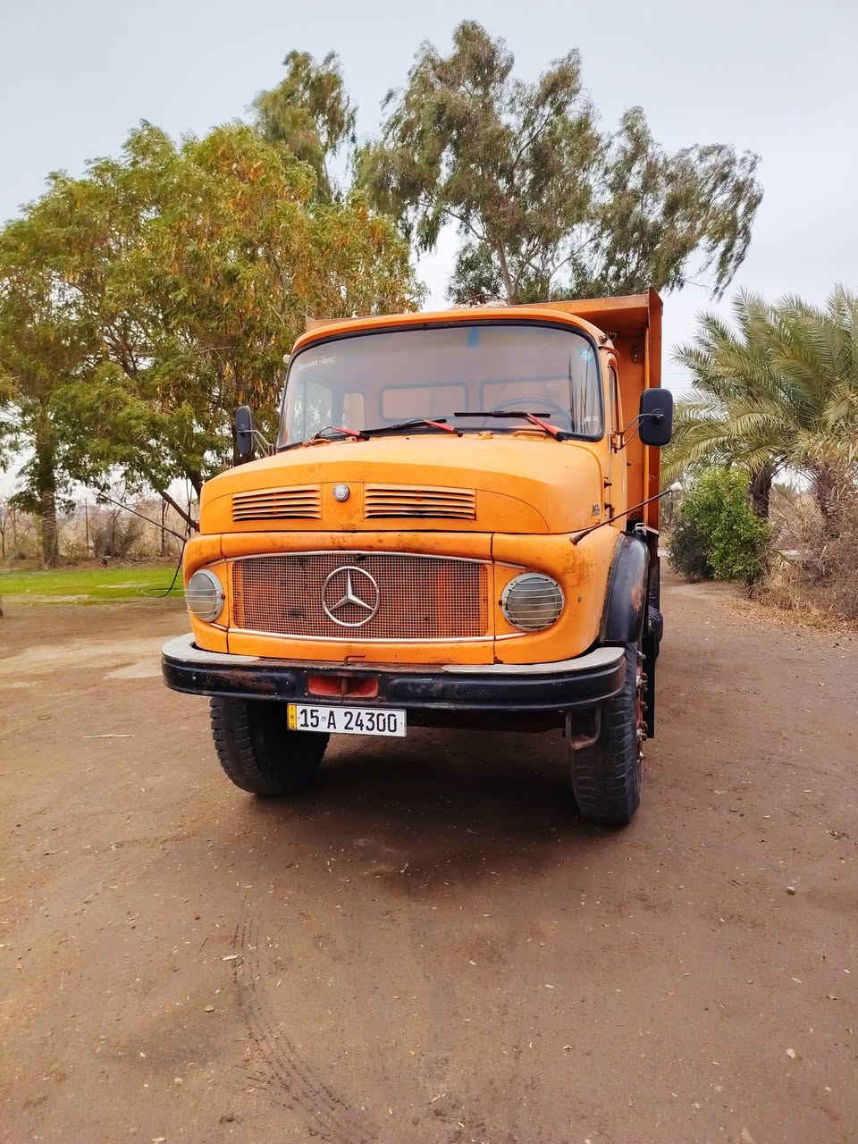 تك مايلر موديل 82 مكفول كفالة عامة كير محرك اكسن شاصي سيارة بلادية  على وضع الشركة  قطرة صبغ  مابيهة سيارة مامشتغلة رقم الانبار انكليزي تحويل مباشر مكان بغداد للاستفسار الاتصال على الرقم ***********
