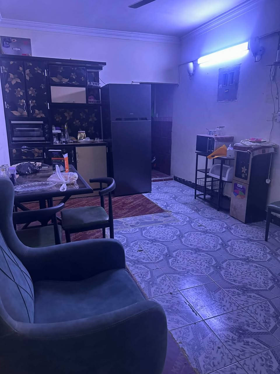 المنصور البيجيه  شارع  مال المحكمة  دار للبيع مساحته ١٢٥ متر واجهة ٨ نزال ١٥ ونص  بناء ٢٠١٧ يحتوى على ٣ نوم وصاله ومطبخ وخدمات ومدخلين  مكتب القمة الذهبي ***********
