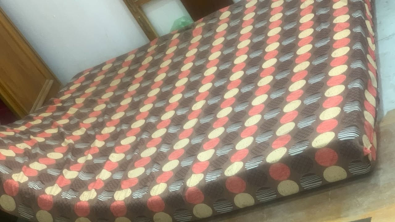 دوشك نفرين للبيع 
كريعات نزله البلام 
السعر 50 الف


**إذا كنت صاحب هذا الإعلان وتريد حذفه لأي سبب، رجاءا أرسل رسالة إلى الدعم الفني**