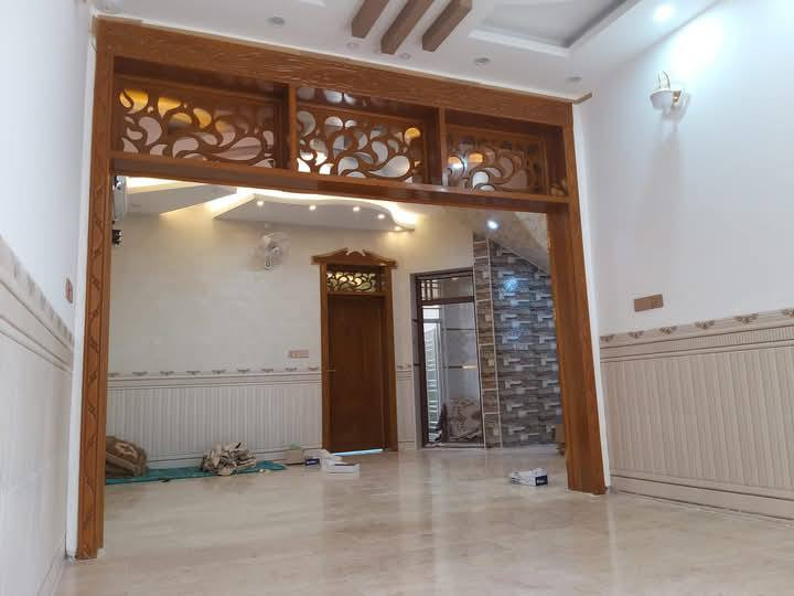 نجارة وصباغة المصطفى شارع المطار الجديد علي الزهيري ***********
