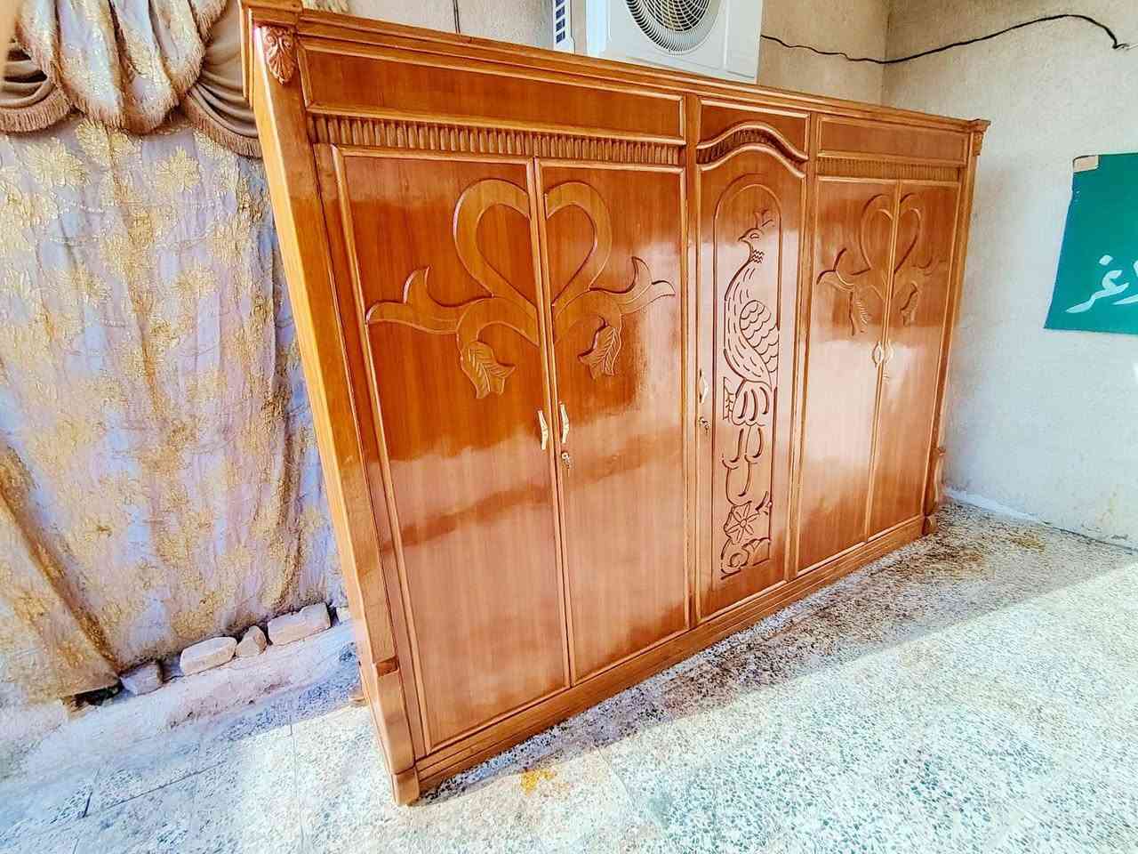 كنتور صاج شغل الحلة ظهر جرجوبة 6 بيبان ب 275 ألف + كنتور صاج 5 بيبان ظهر جرجوبة دنك جاوي ب 250 ألف *********** العمارة حي العسكري نهاية سايدين حي الفنانين
