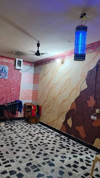 الحسينية السكلات • ٢٠٠م • غرفتين